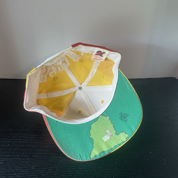 Global caps España Yellow And Red SnapBack Hat Random Signature  - Picture 5 of 6